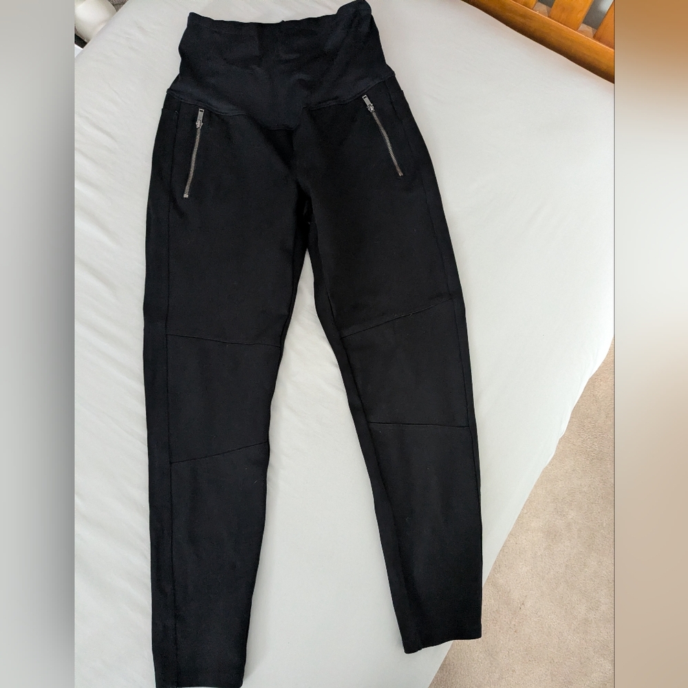 Black Maternity Pants with Zipper Pockets